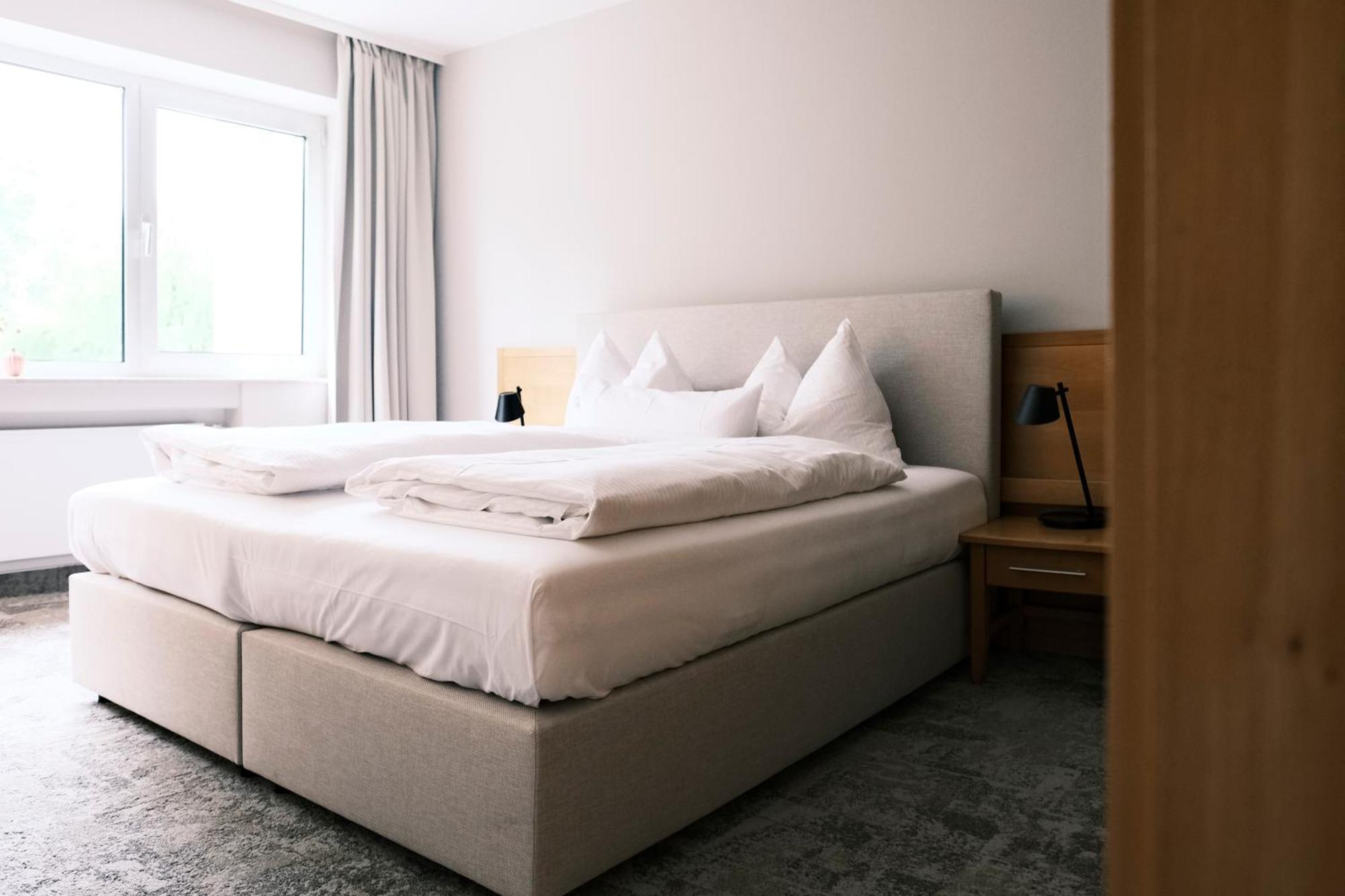 Hotel Sturm Bio- & Wellnesshotel In Der Rhoen Mellrichstadt Ruang foto